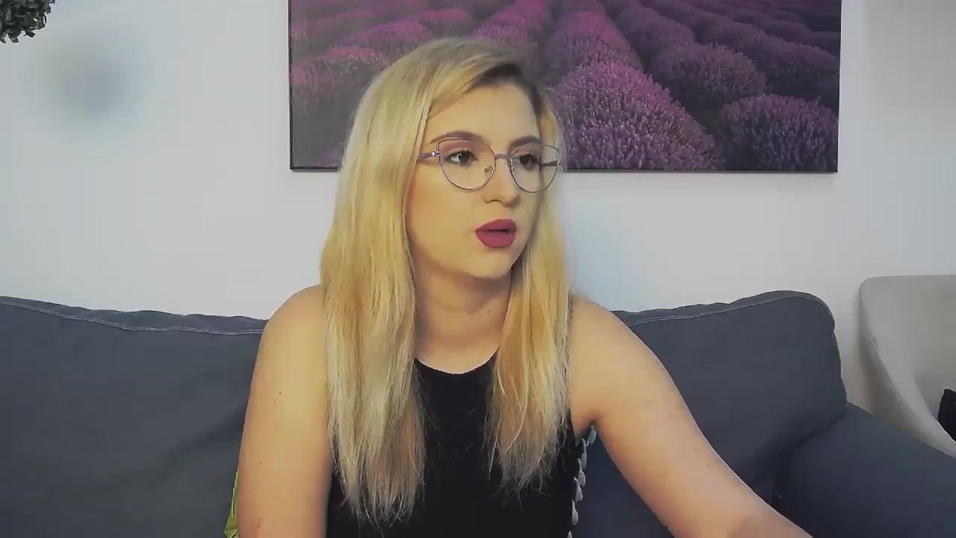 Gallery image thumbnail from BrigitteW_'s myfreecams stream on, 12/20/2023, 17:34 image 3 of 20