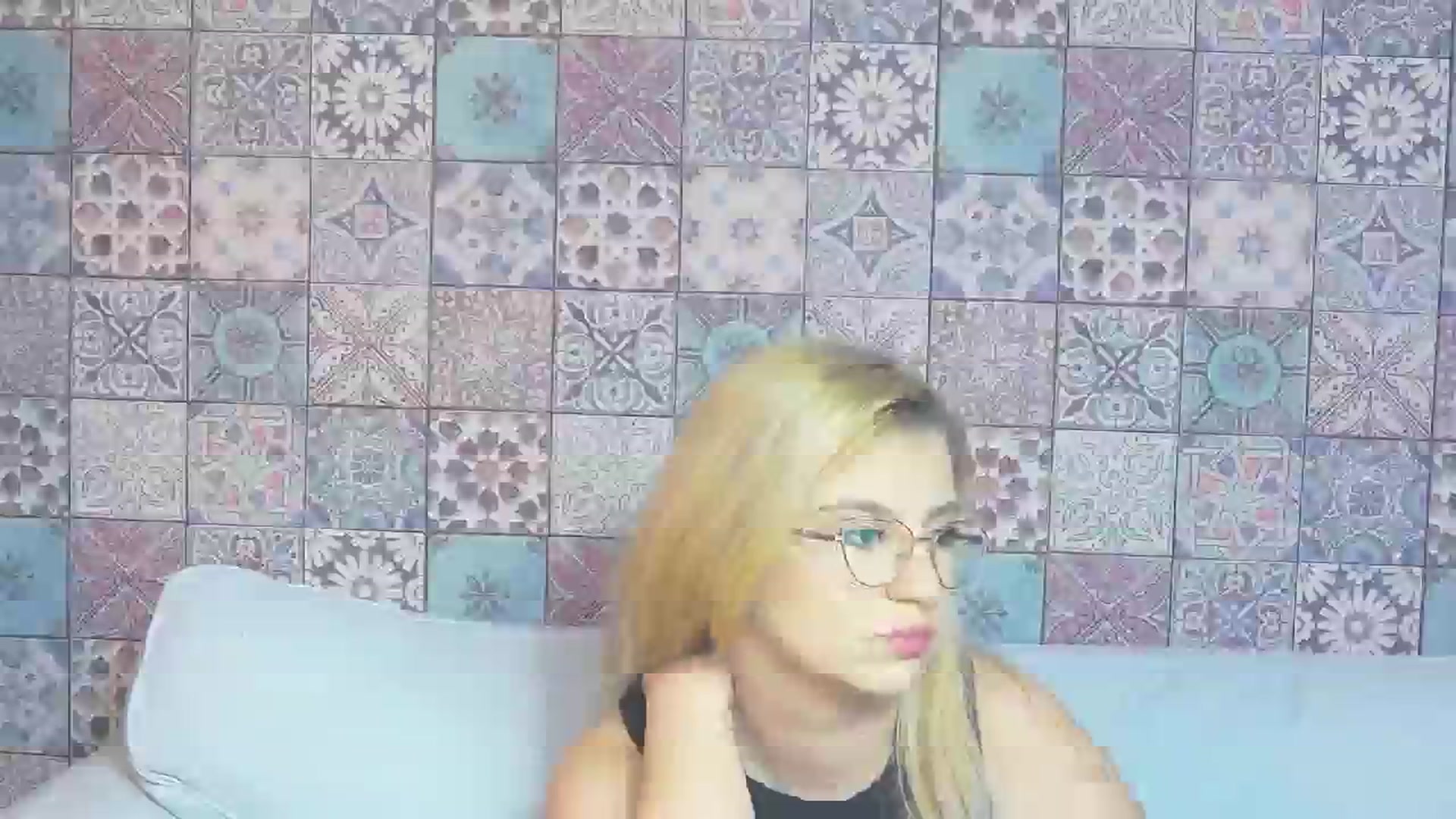 Gallery image thumbnail from BrigitteW_'s myfreecams stream on, 12/23/2023, 17:03 image 8 of 20