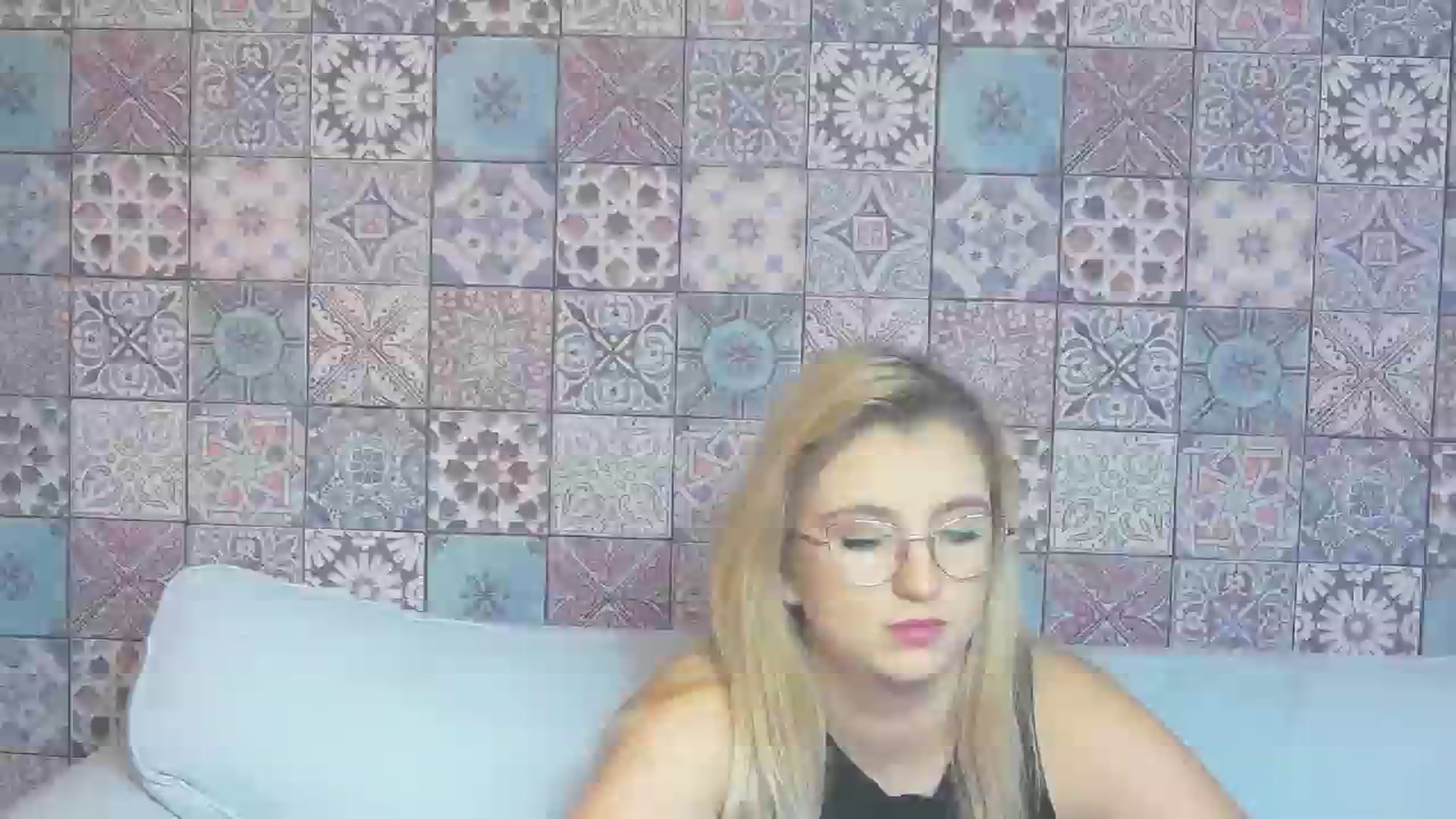 Gallery image thumbnail from BrigitteW_'s myfreecams stream on, 12/23/2023, 17:03 image 11 of 20