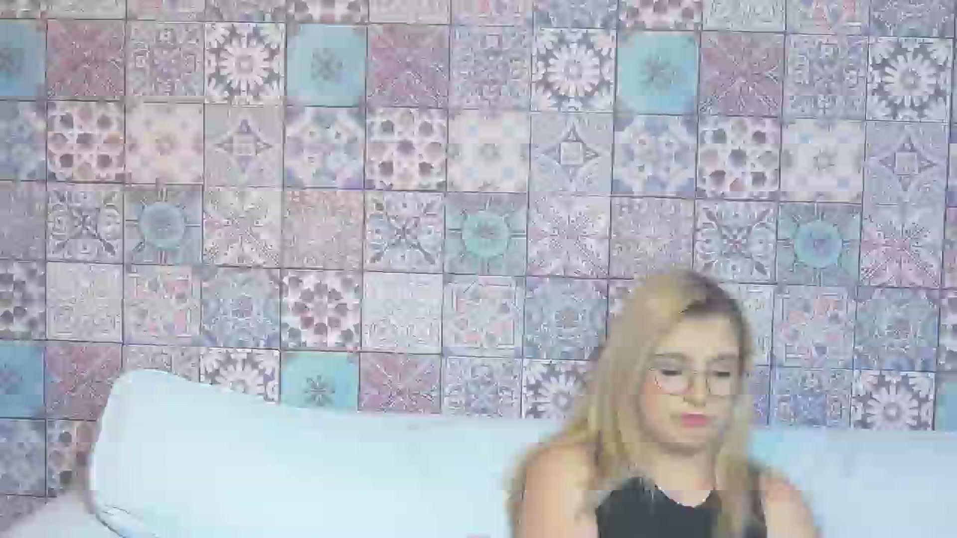 Gallery image thumbnail from BrigitteW_'s myfreecams stream on, 12/23/2023, 17:03 image 5 of 20