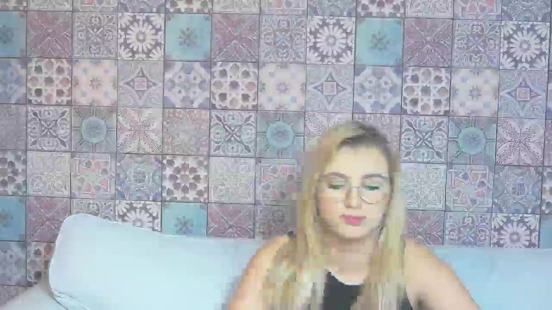 Gallery image thumbnail from BrigitteW_'s myfreecams stream on, 12/23/2023, 17:03 image 15 of 20
