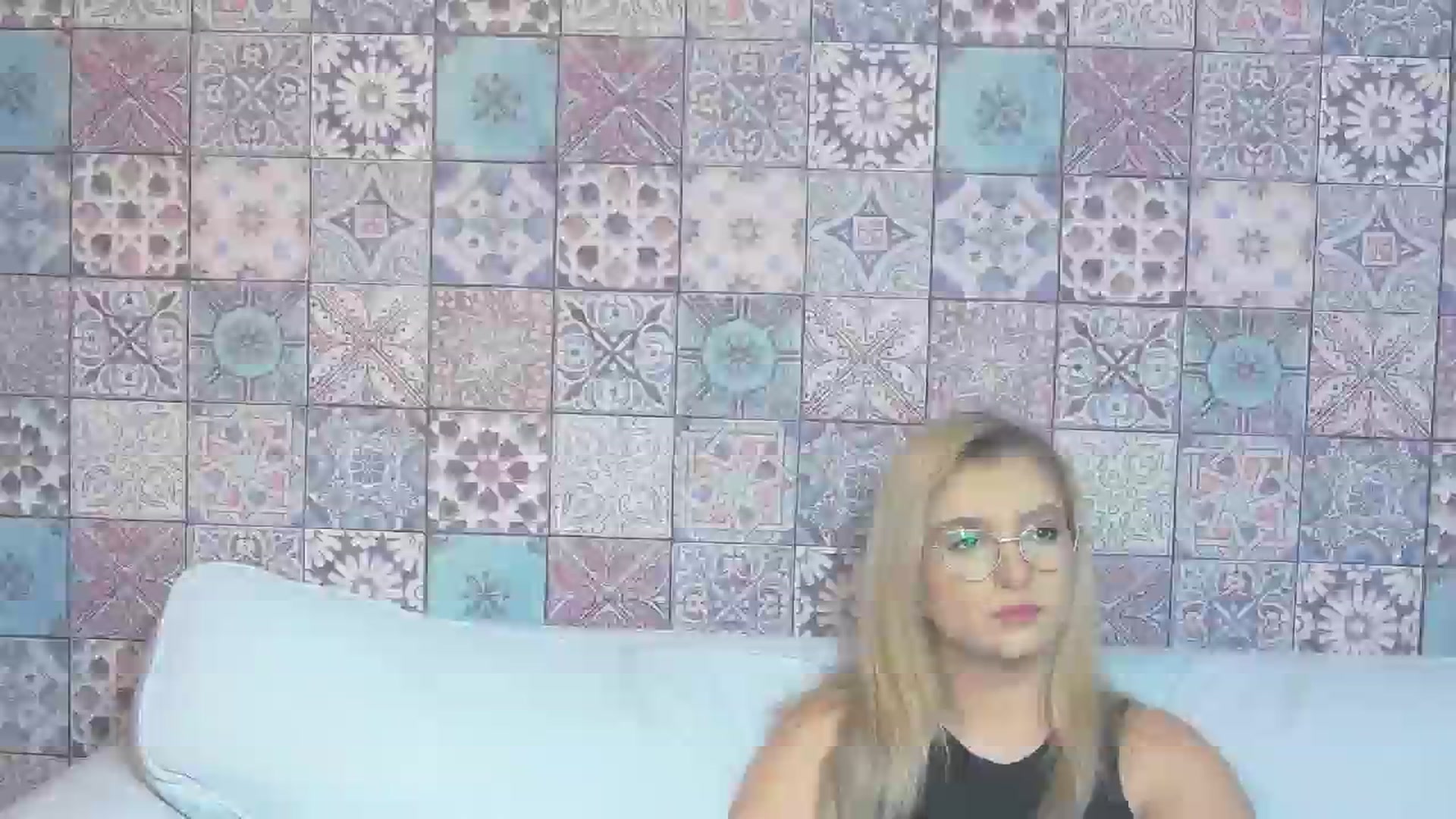 Gallery image thumbnail from BrigitteW_'s myfreecams stream on, 12/23/2023, 17:03 image 3 of 20