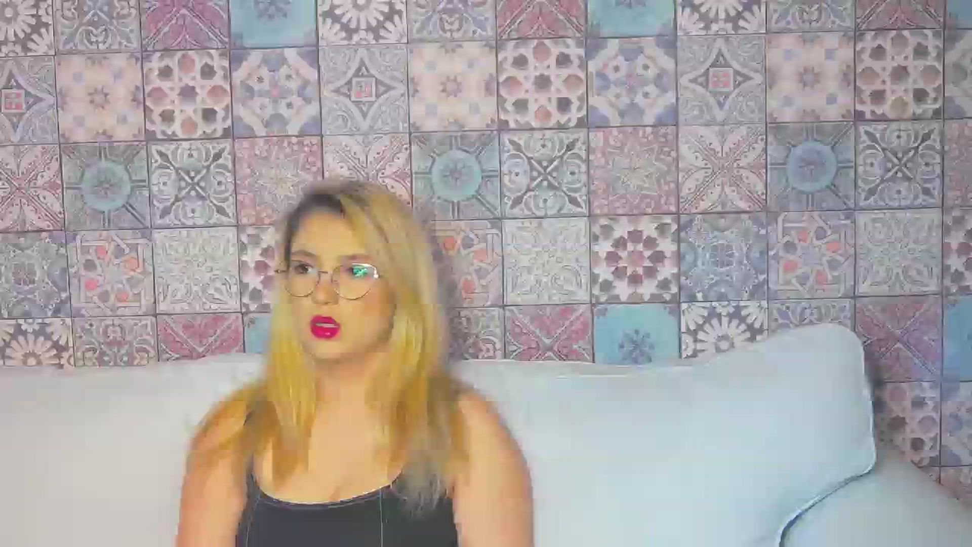 Gallery image thumbnail from BrigitteW_'s myfreecams stream on, 01/19/2024, 15:15 image 16 of 20
