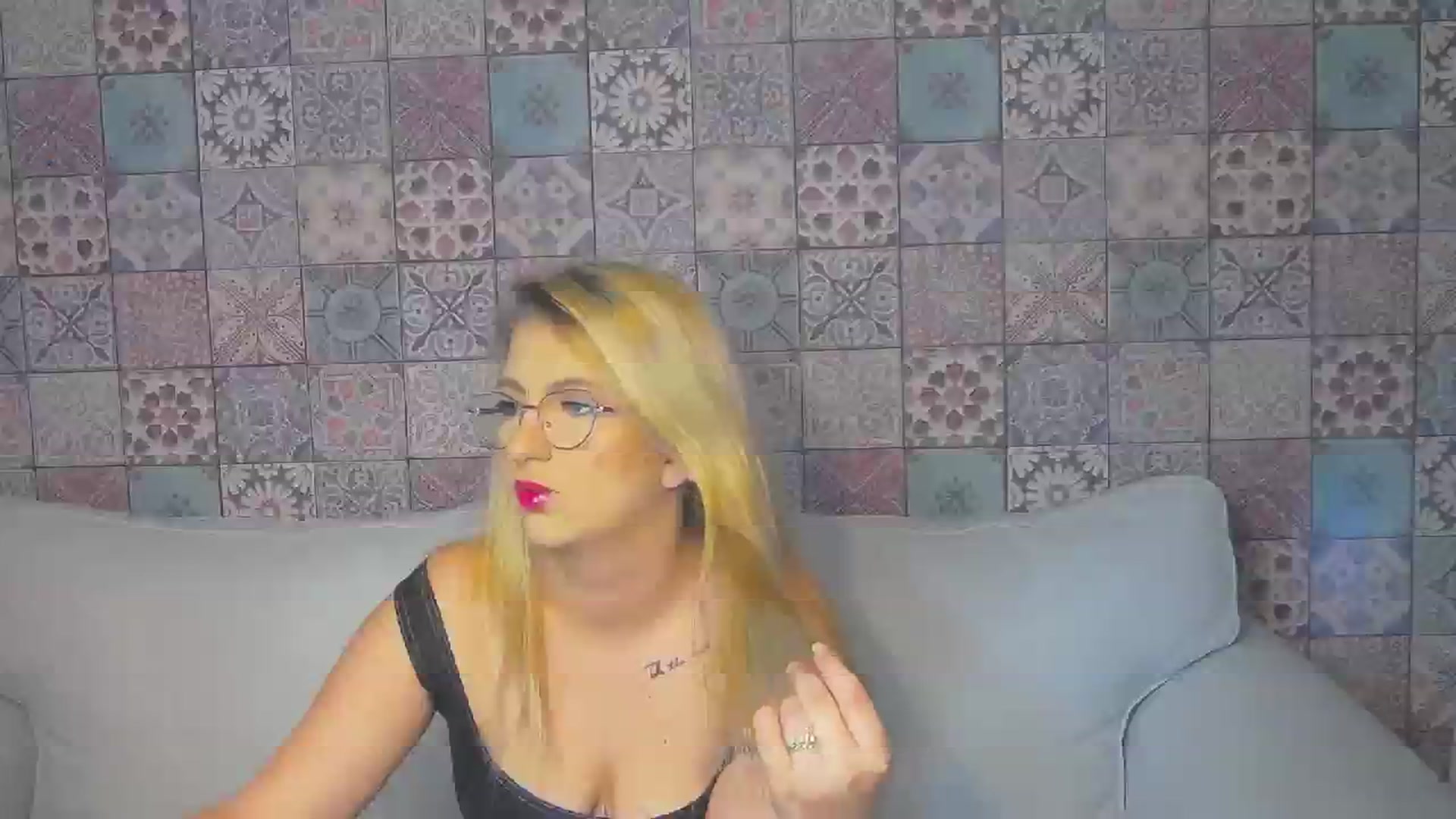 Gallery image thumbnail from BrigitteW_'s myfreecams stream on, 01/19/2024, 15:15 image 7 of 20