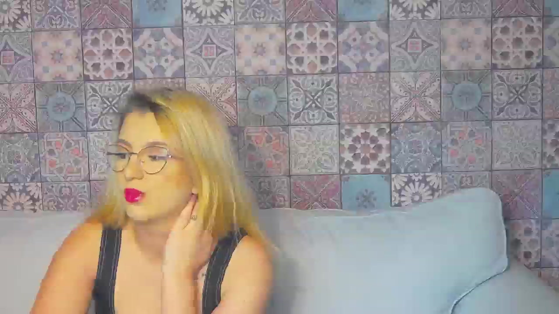 Gallery image thumbnail from BrigitteW_'s myfreecams stream on, 01/19/2024, 15:15 image 13 of 20