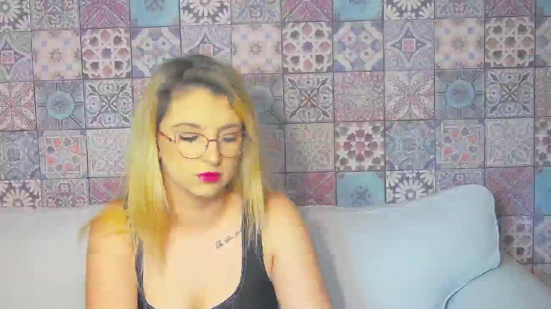 Gallery image thumbnail from BrigitteW_'s myfreecams stream on, 01/19/2024, 15:15 image 14 of 20