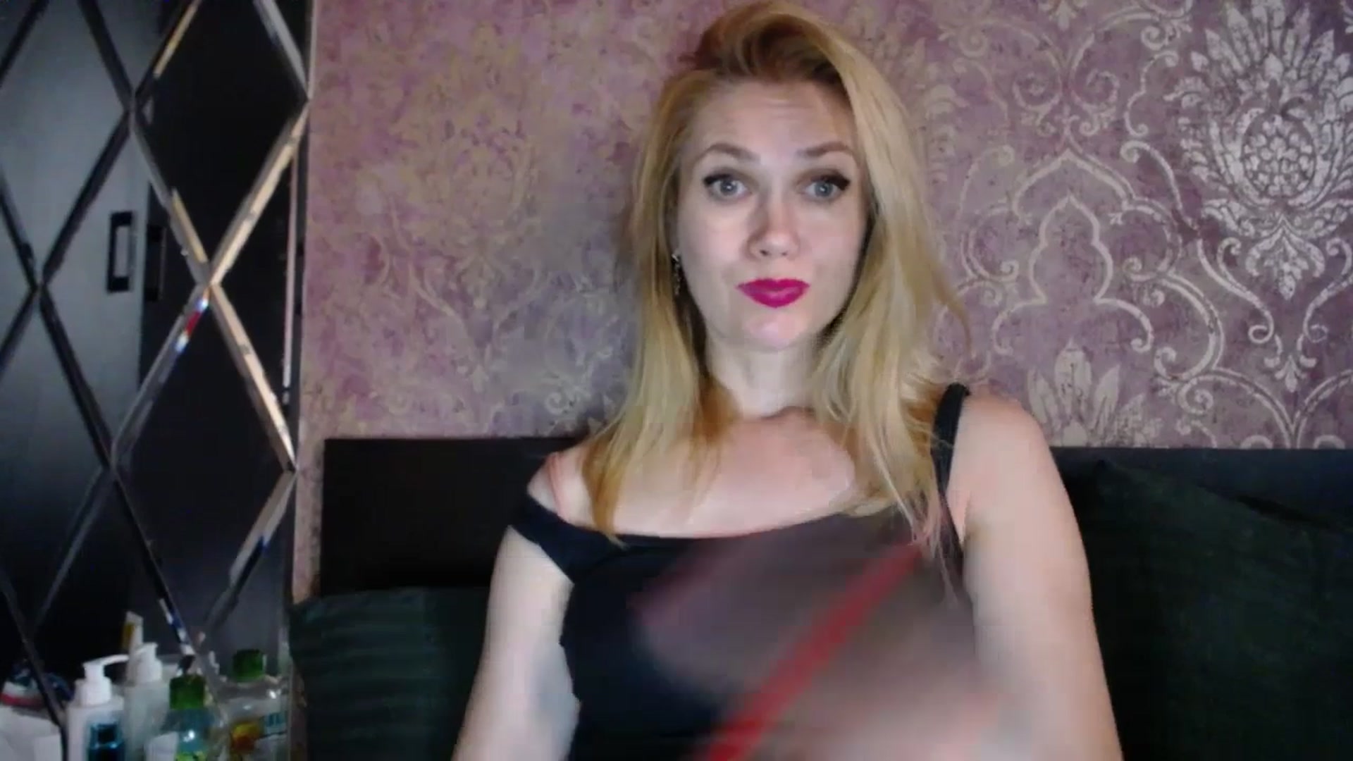 Gallery image thumbnail from Brilliant77's myfreecams stream on, 07/20/2023, 14:47 image 15 of 20