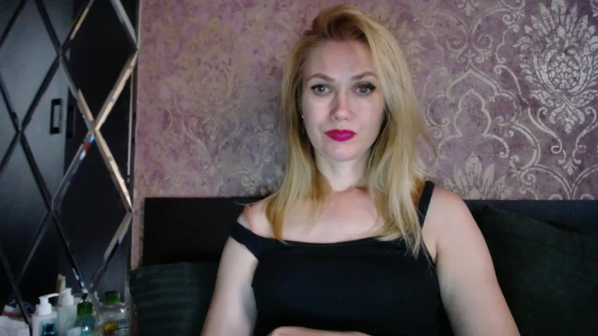 Gallery image thumbnail from Brilliant77's myfreecams stream on, 07/20/2023, 14:47 image 16 of 20
