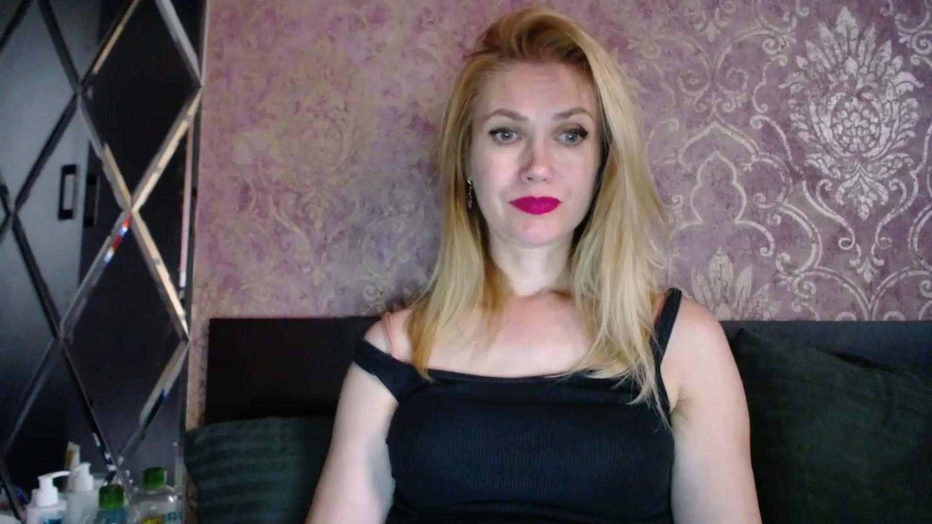 Gallery image thumbnail from Brilliant77's myfreecams stream on, 07/20/2023, 14:47 image 12 of 20