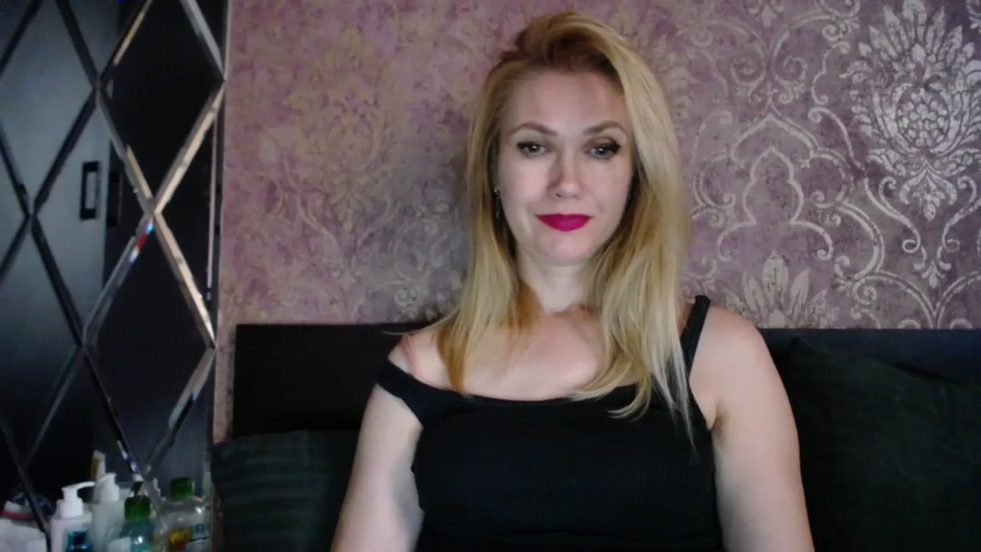 Gallery image thumbnail from Brilliant77's myfreecams stream on, 07/20/2023, 14:47 image 17 of 20
