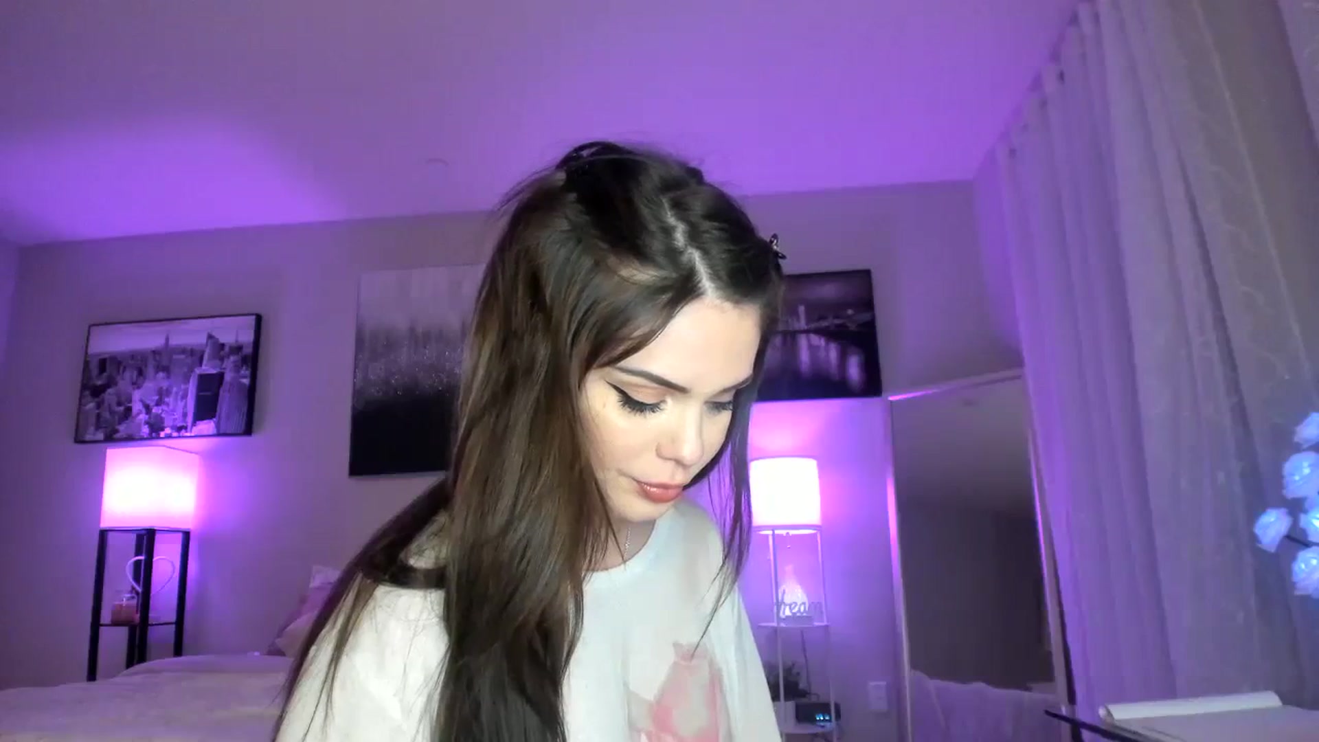 Gallery image thumbnail from BrinaNellie_'s myfreecams stream on, 09/02/2023, 06:46 image 3 of 20