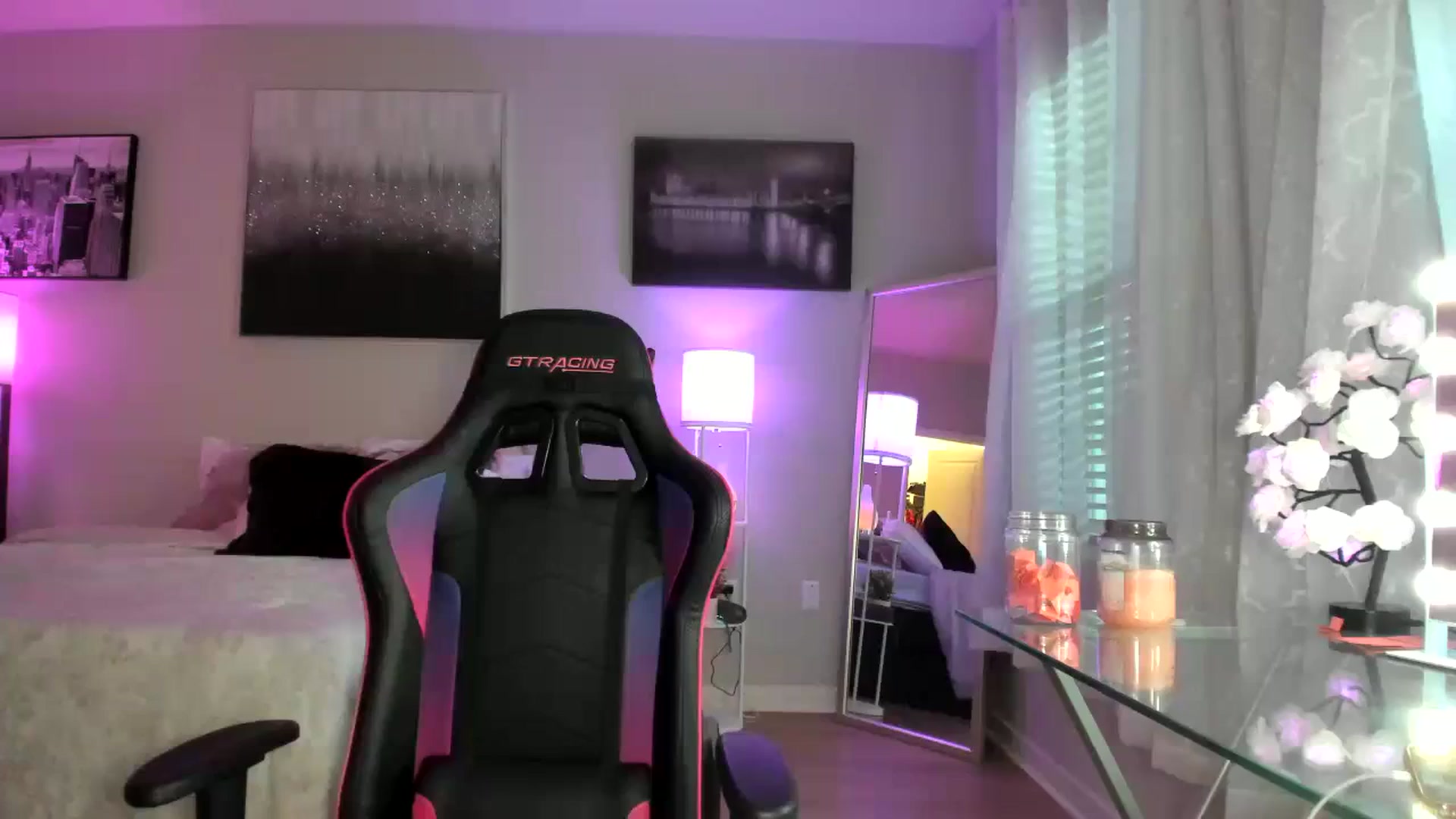 Gallery image thumbnail from BrinaNellie_'s myfreecams stream on, 09/13/2023, 02:16 image 5 of 20