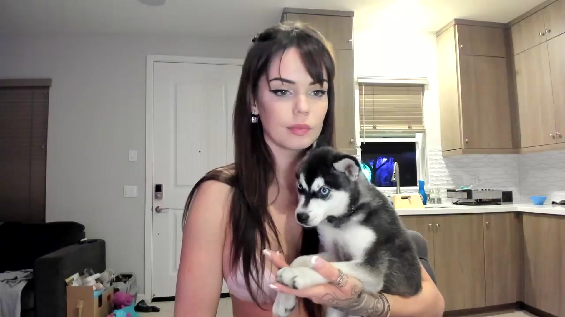 Gallery image thumbnail from BrinaNellie_'s myfreecams stream on, 09/16/2023, 05:10 image 10 of 20