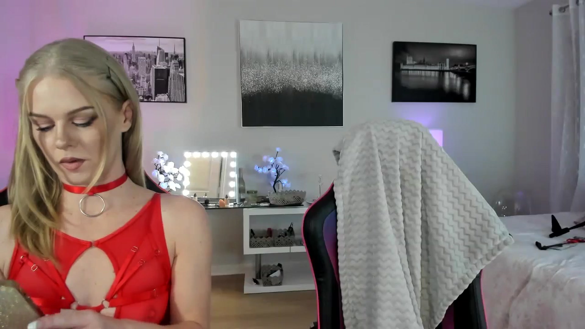 Gallery image thumbnail from BrinaNellie_'s myfreecams stream on, 09/23/2023, 02:42 image 8 of 20