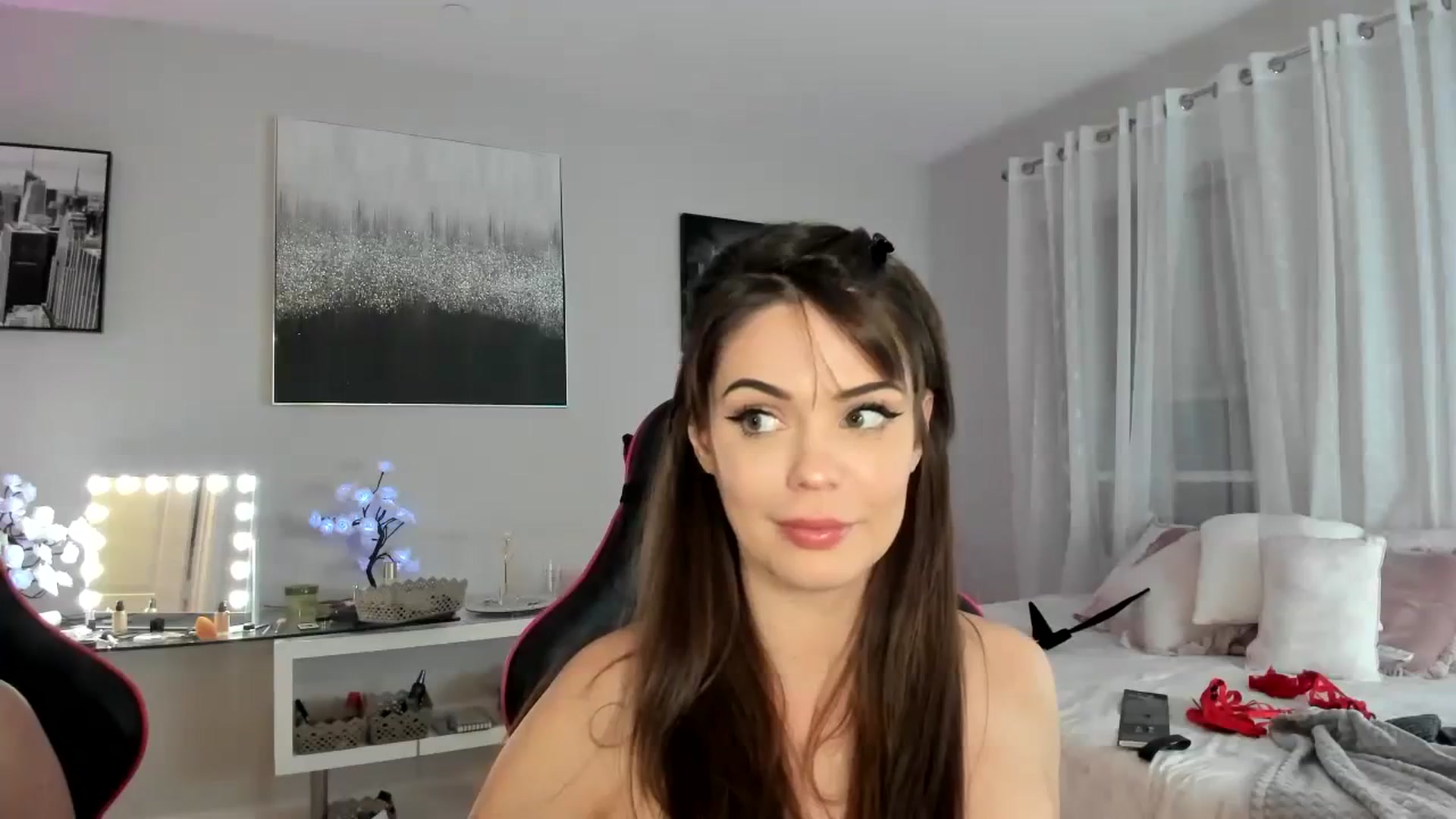 Gallery image thumbnail from BrinaNellie_'s myfreecams stream on, 09/23/2023, 04:08 image 8 of 20