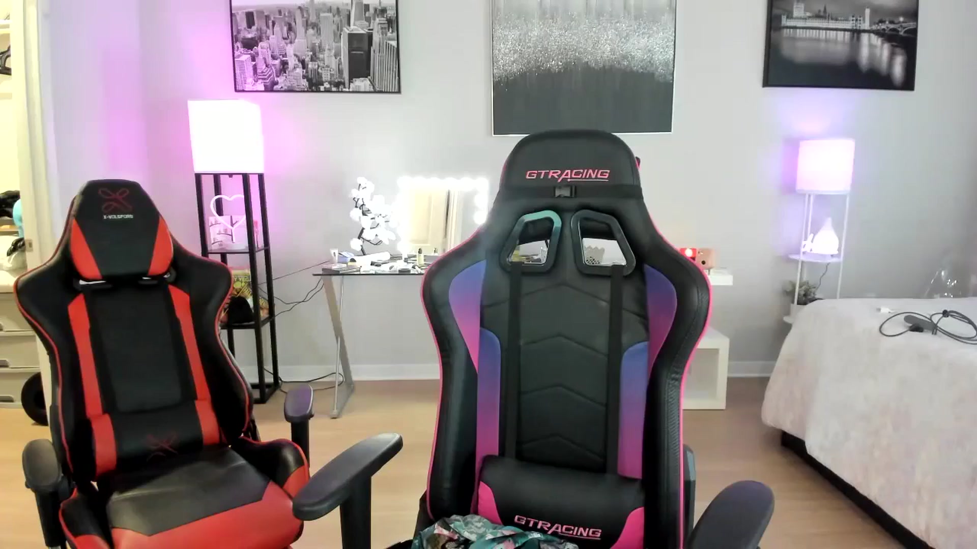 Gallery image thumbnail from BrinaNellie_'s myfreecams stream on, 09/23/2023, 05:13 image 7 of 20