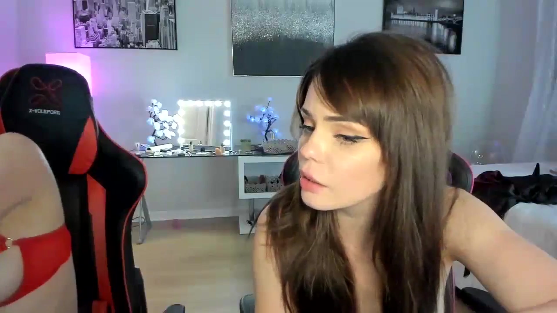 Gallery image thumbnail from BrinaNellie_'s myfreecams stream on, 09/23/2023, 05:53 image 10 of 20