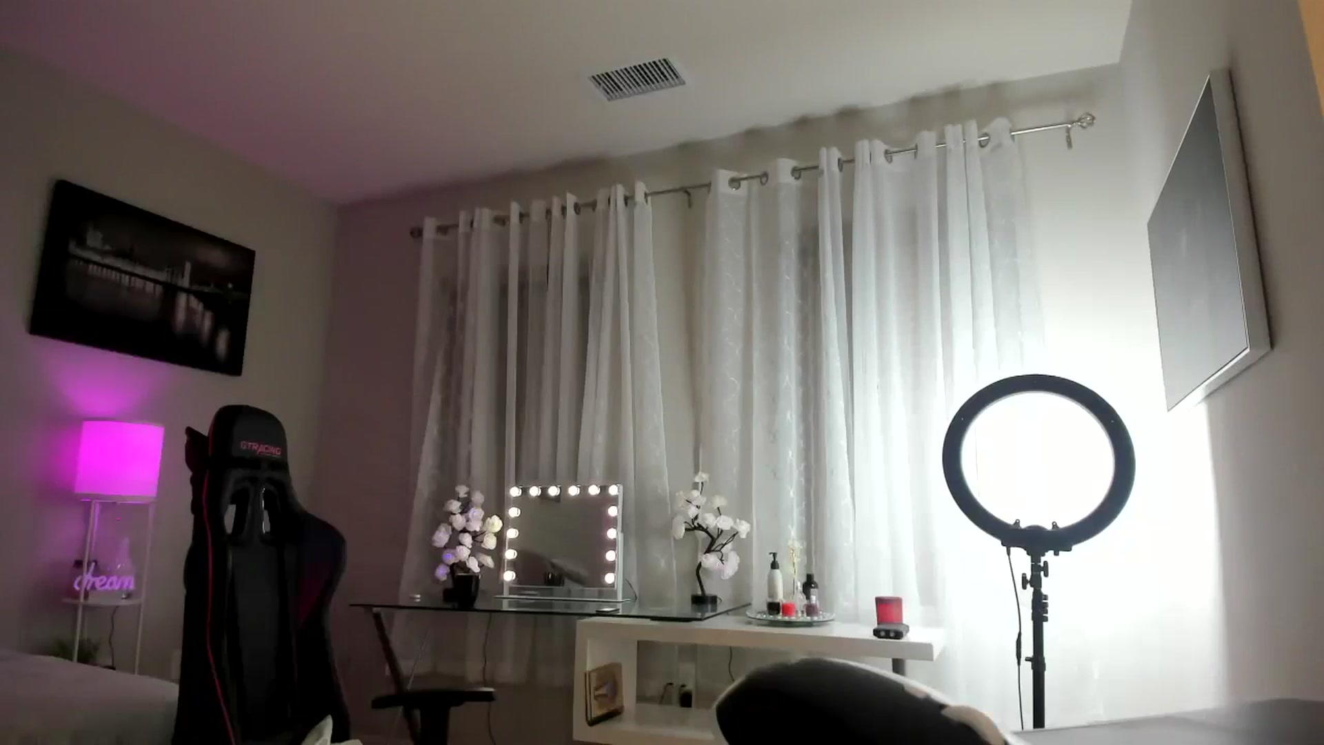 Gallery image thumbnail from BrinaNellie_'s myfreecams stream on, 10/09/2023, 04:24 image 7 of 20