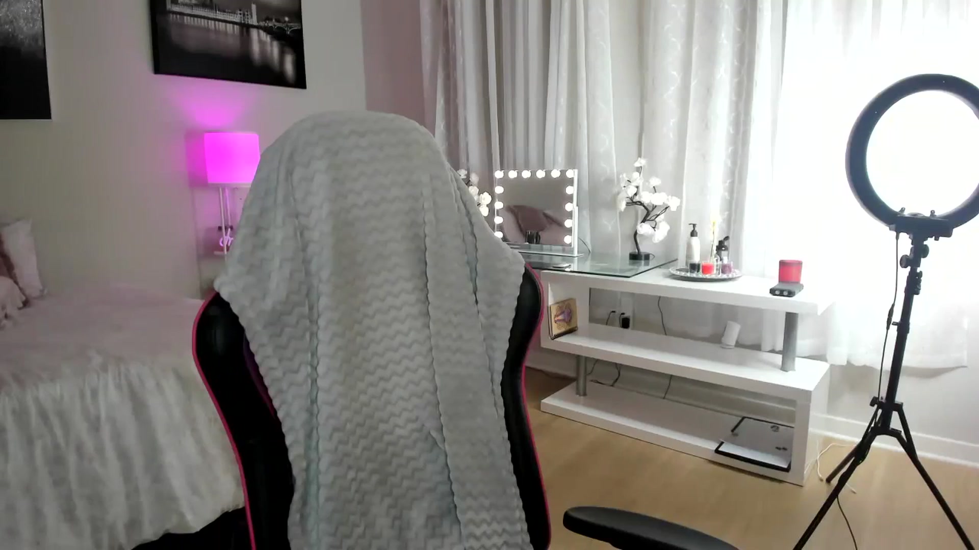 Gallery image thumbnail from BrinaNellie_'s myfreecams stream on, 10/09/2023, 04:57 image 20 of 20