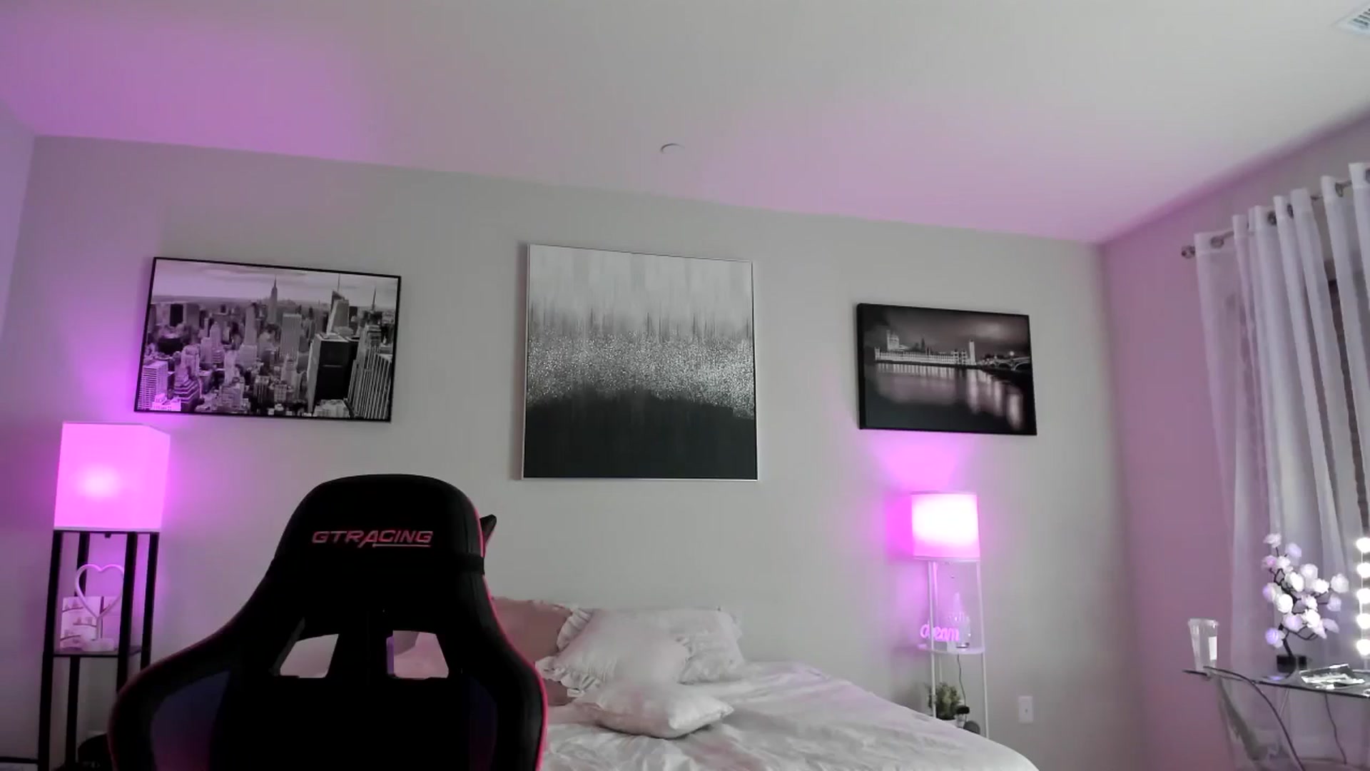 Gallery image thumbnail from BrinaNellie_'s myfreecams stream on, 10/13/2023, 04:27 image 5 of 20