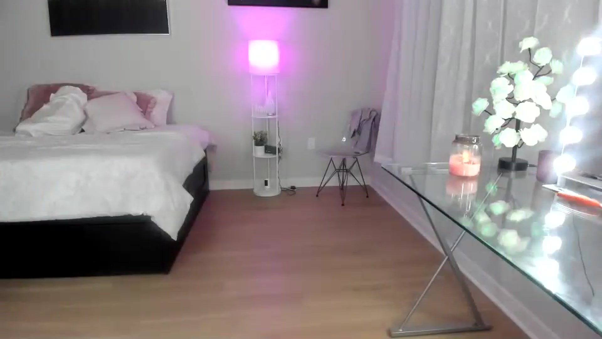 Gallery image thumbnail from BrinaNellie_'s myfreecams stream on, 10/15/2023, 06:46 image 16 of 20