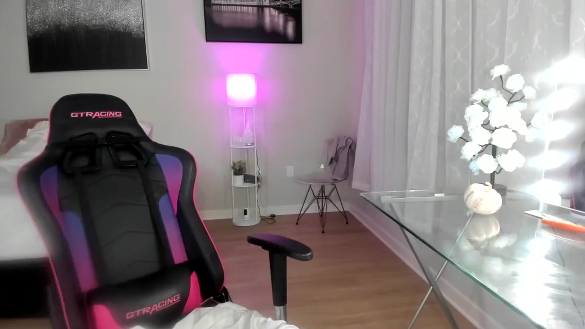 Gallery image thumbnail from BrinaNellie_'s myfreecams stream on, 10/15/2023, 07:19 image 3 of 20