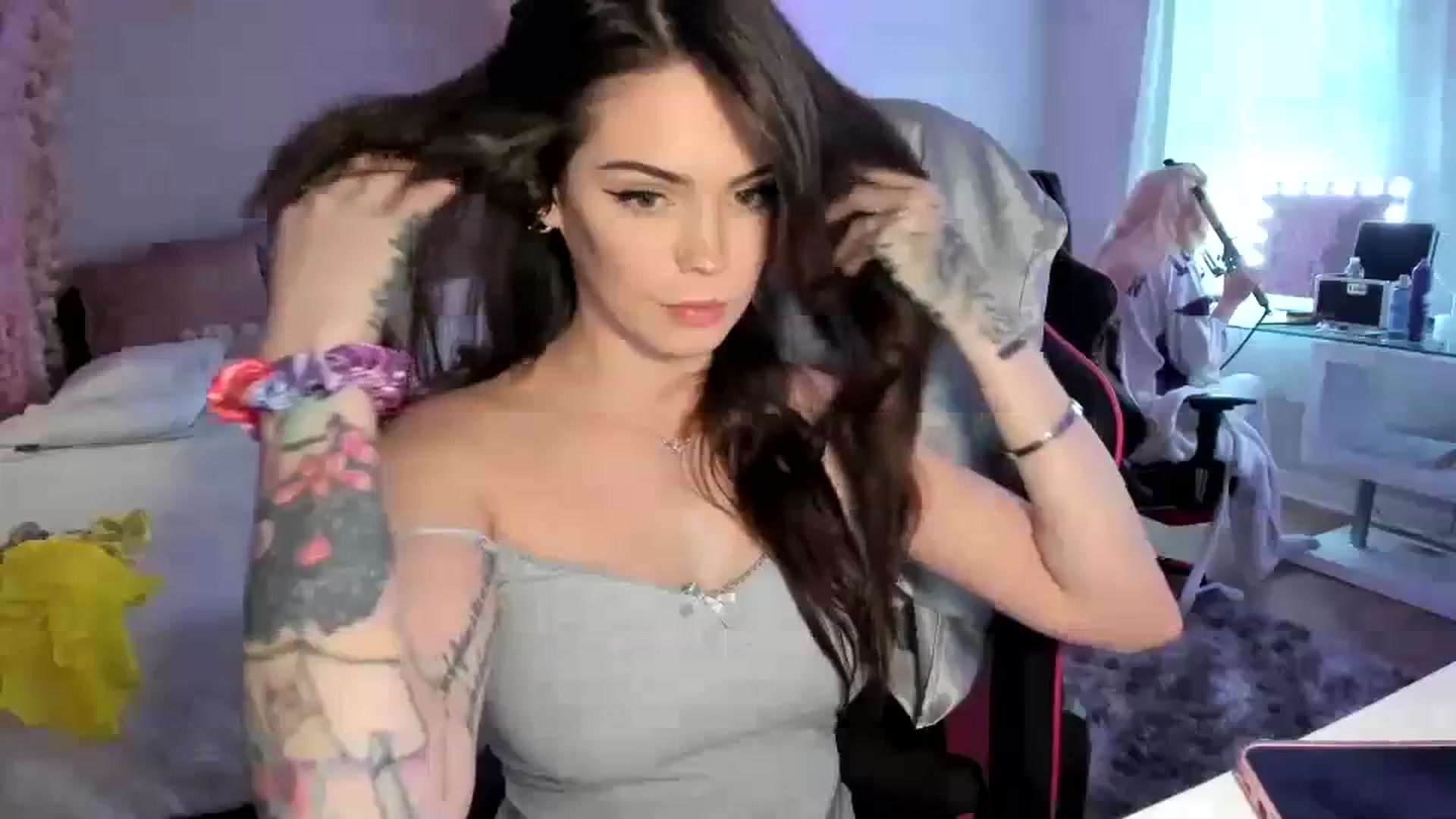 Gallery image thumbnail from BrinaNellie_'s myfreecams stream on, 03/14/2024, 01:44 image 15 of 20