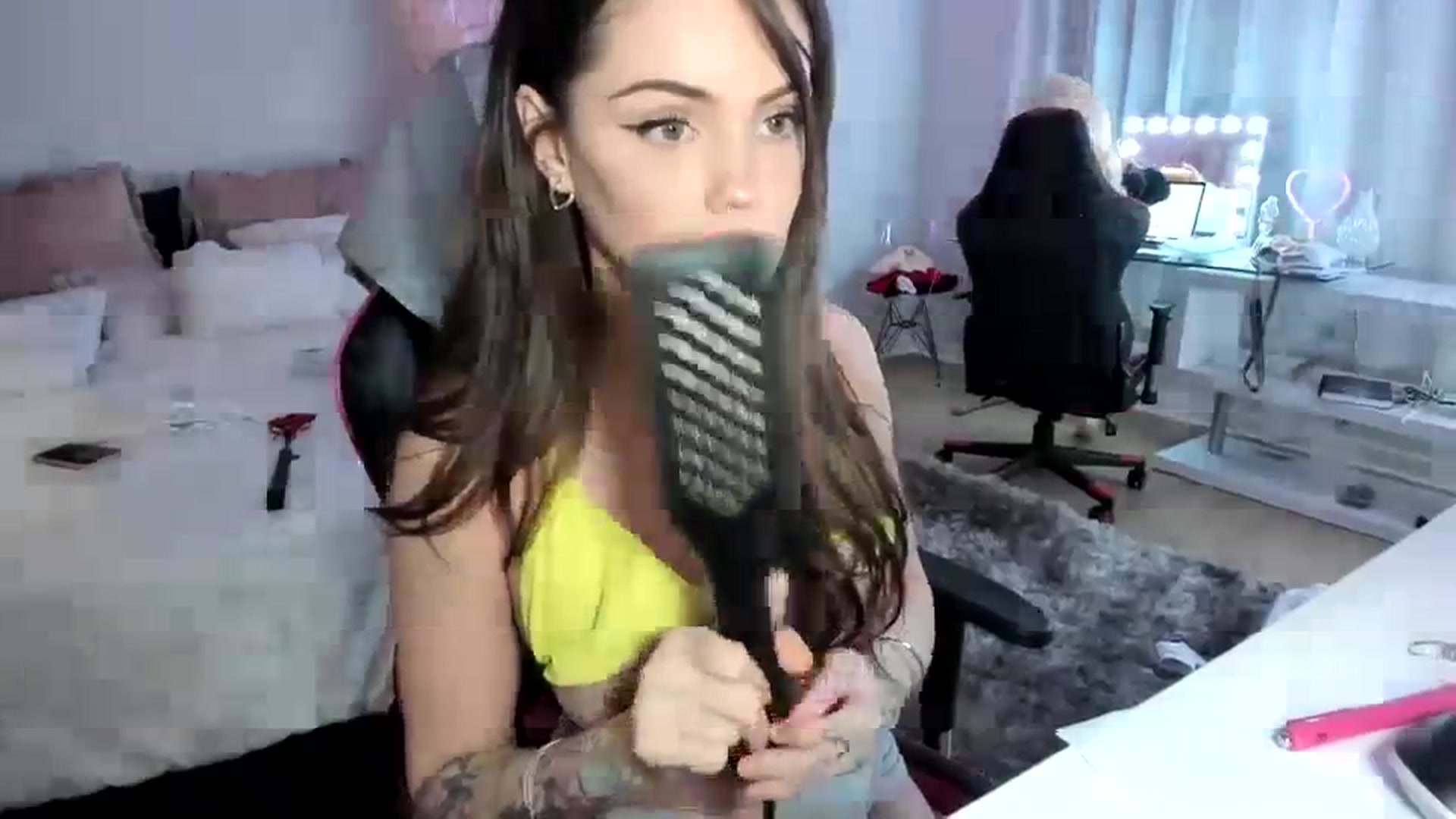 Gallery image thumbnail from BrinaNellie_'s myfreecams stream on, 03/14/2024, 06:18 image 13 of 20