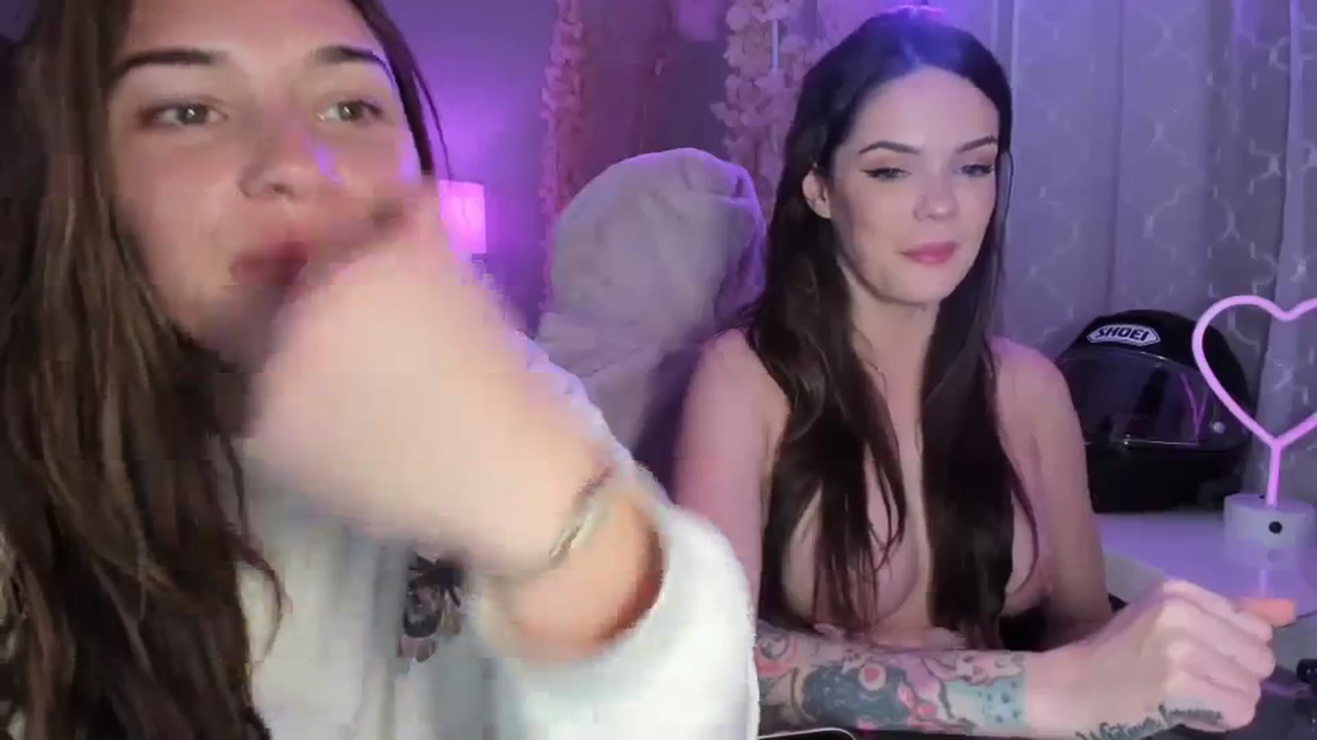 Gallery image thumbnail from BrinaNellie_'s myfreecams stream on, 04/05/2024, 04:15 image 5 of 20