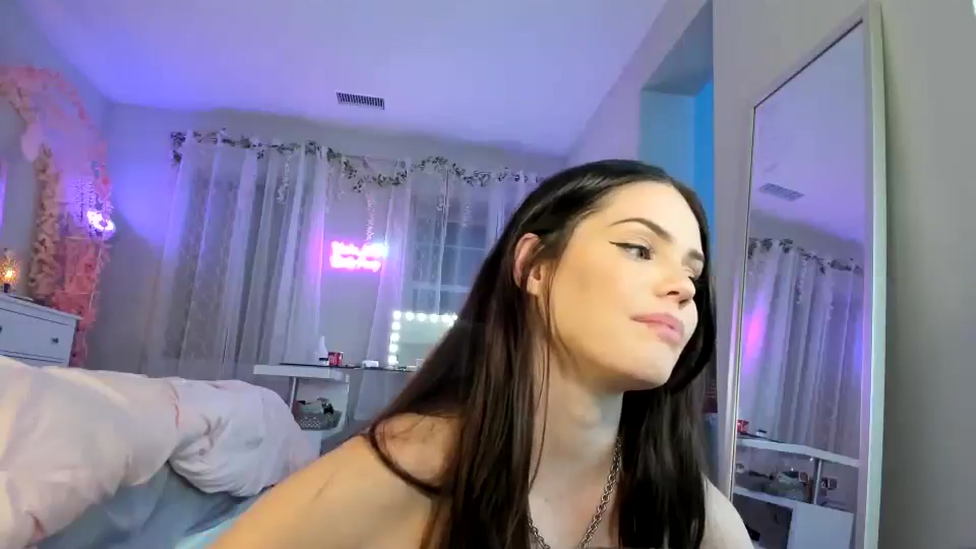 Gallery image thumbnail from BrinaNellie_'s myfreecams stream on, 08/12/2024, 07:30 image 3 of 20