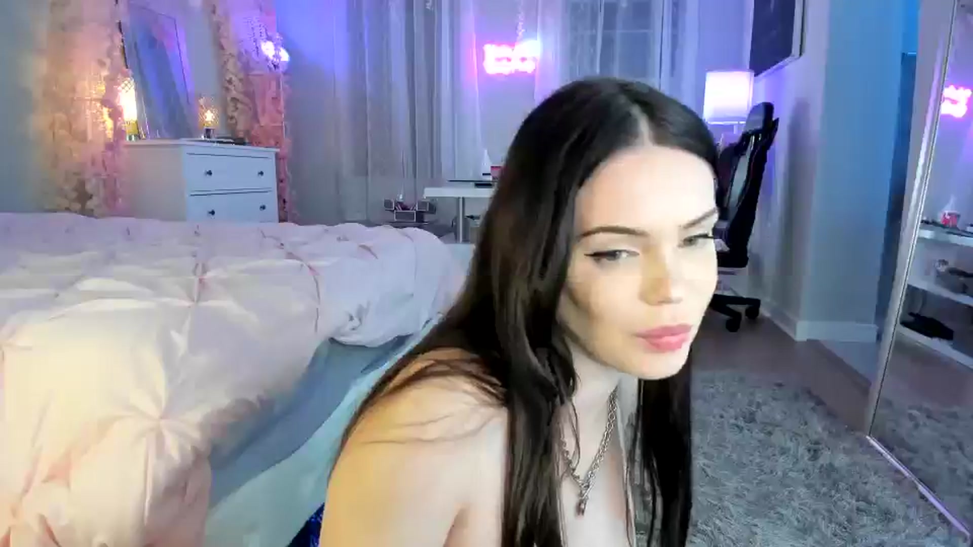Gallery image thumbnail from BrinaNellie_'s myfreecams stream on, 08/12/2024, 07:58 image 14 of 20