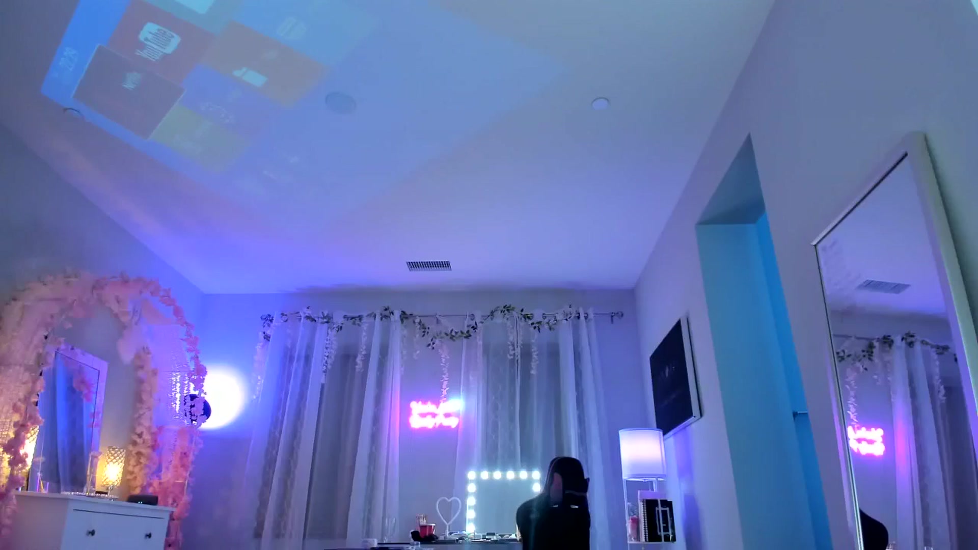 Gallery image thumbnail from BrinaNellie_'s myfreecams stream on, 09/02/2024, 04:43 image 18 of 20
