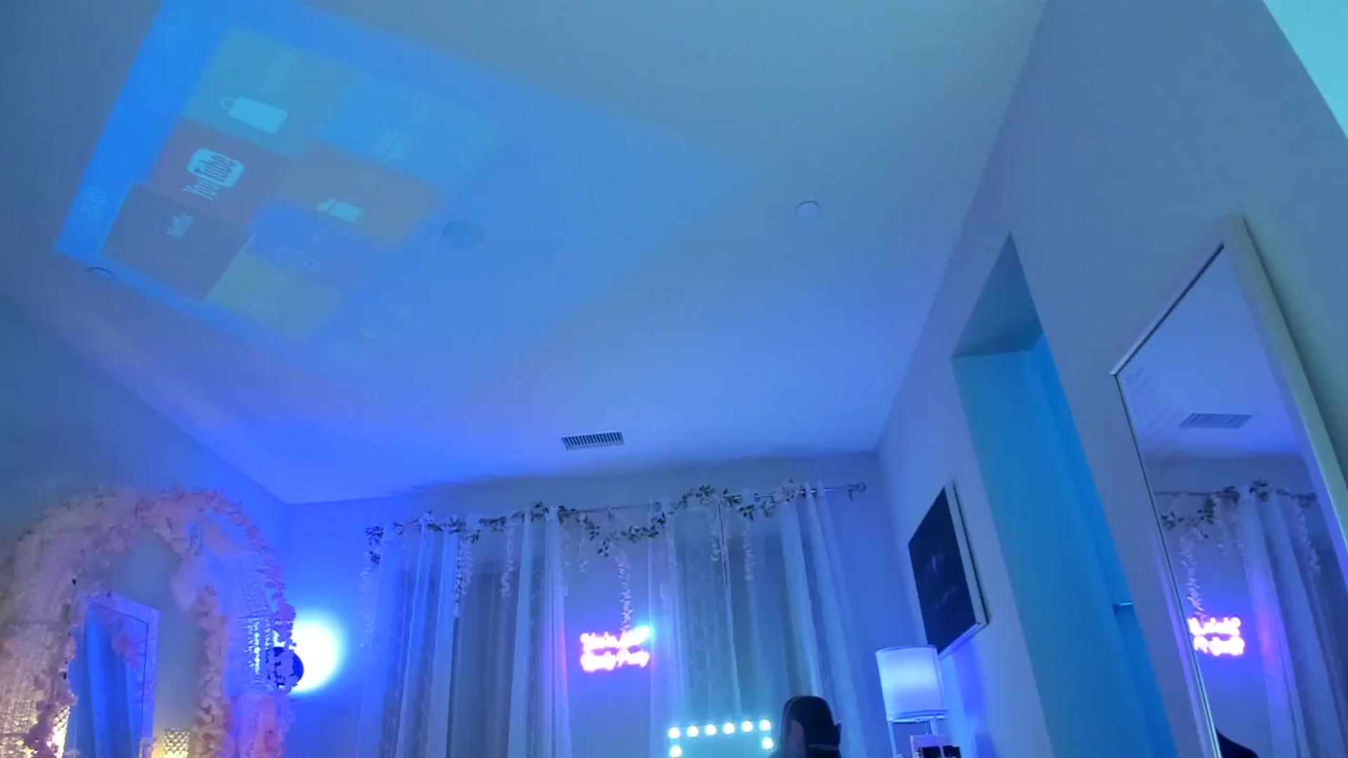 Gallery image thumbnail from BrinaNellie_'s myfreecams stream on, 09/02/2024, 05:29 image 10 of 20