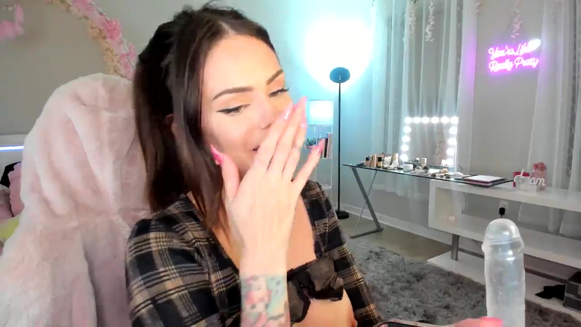 Gallery image thumbnail from BrinaNellie_'s myfreecams stream on, 10/10/2024, 10:51 image 2 of 20