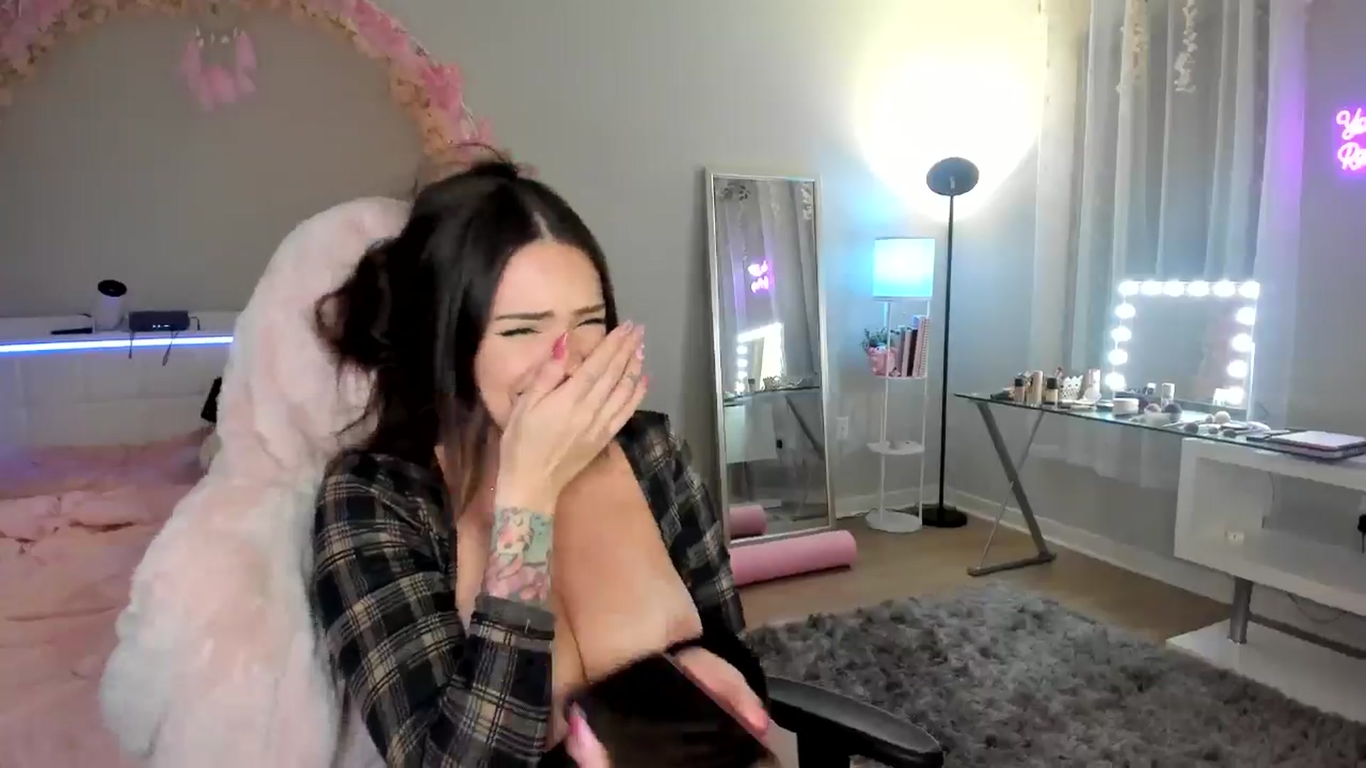 Gallery image thumbnail from BrinaNellie_'s myfreecams stream on, 10/10/2024, 10:51 image 18 of 20