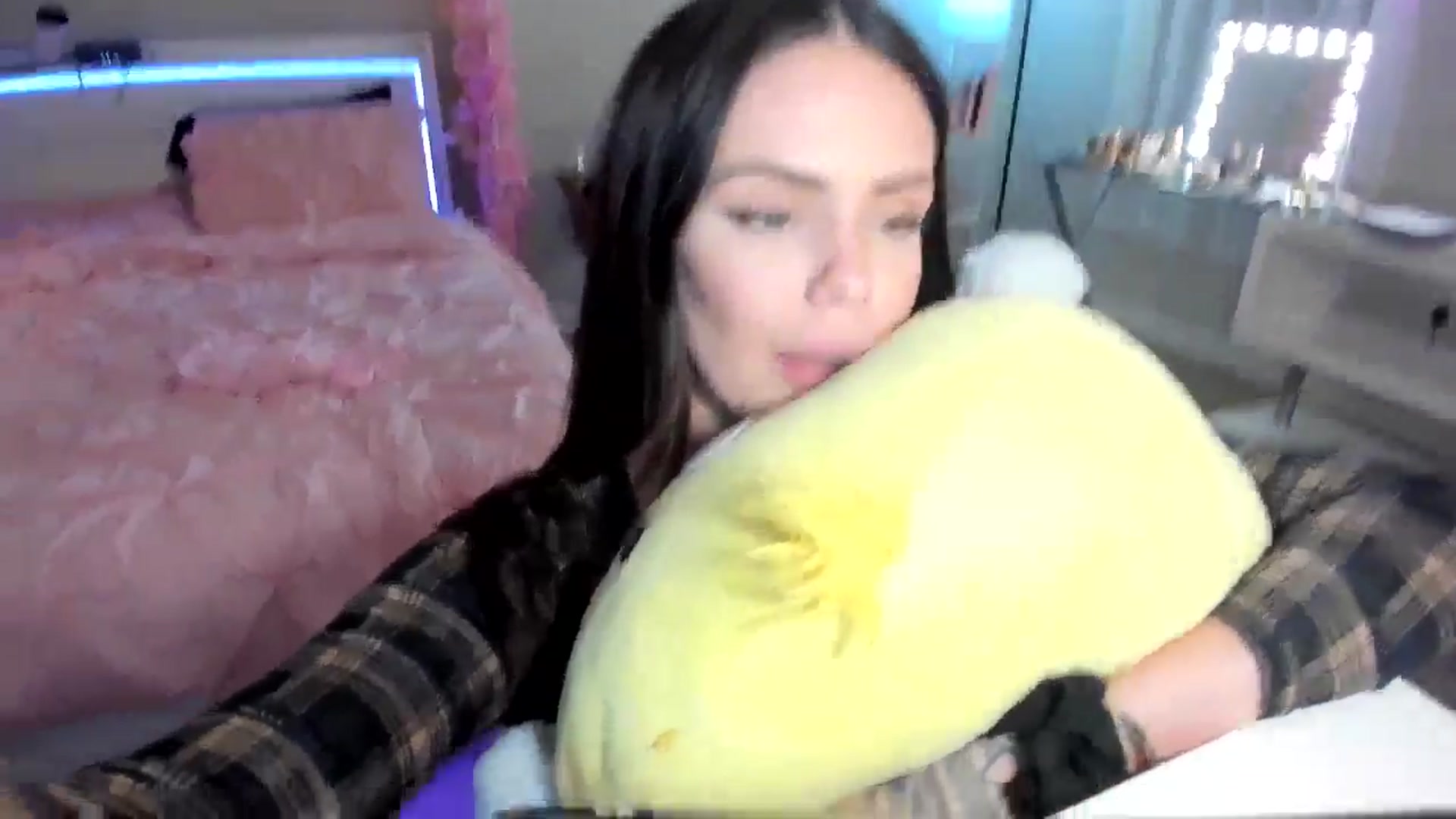 Gallery image thumbnail from BrinaNellie_'s myfreecams stream on, 10/10/2024, 11:19 image 5 of 20
