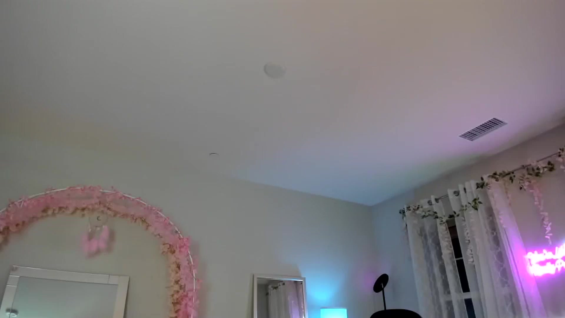 Gallery image thumbnail from BrinaNellie_'s myfreecams stream on, 12/02/2024, 04:02 image 9 of 20