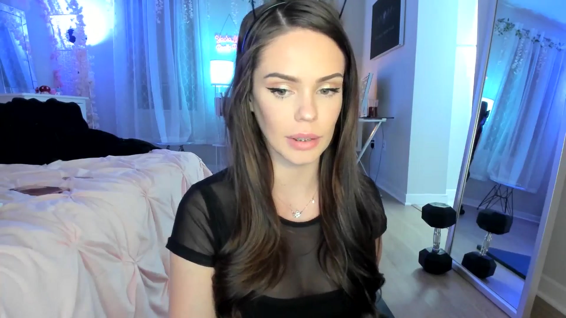 Gallery image thumbnail from BrinaNellie_'s myfreecams stream on, 12/20/2024, 06:19 image 16 of 20