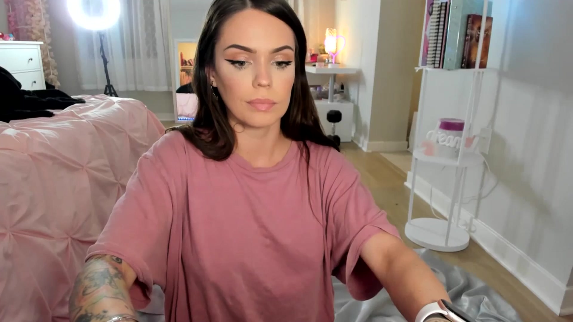 Gallery image thumbnail from BrinaNellie_'s myfreecams stream on, 12/23/2024, 02:33 image 19 of 20