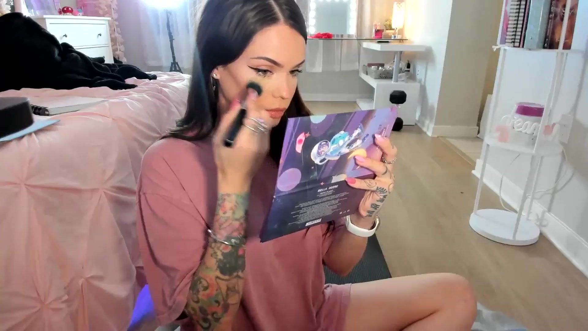 Gallery image thumbnail from BrinaNellie_'s myfreecams stream on, 12/23/2024, 06:01 image 12 of 20