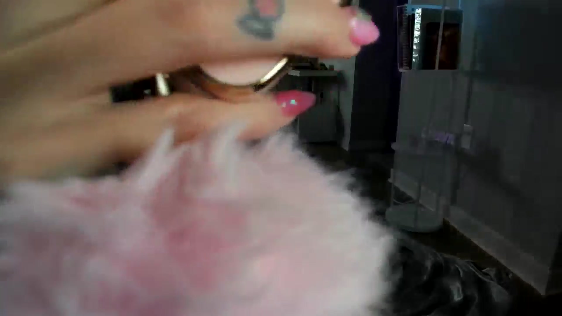 Gallery image thumbnail from BrinaNellie_'s myfreecams stream on, 12/27/2024, 11:07 image 14 of 20