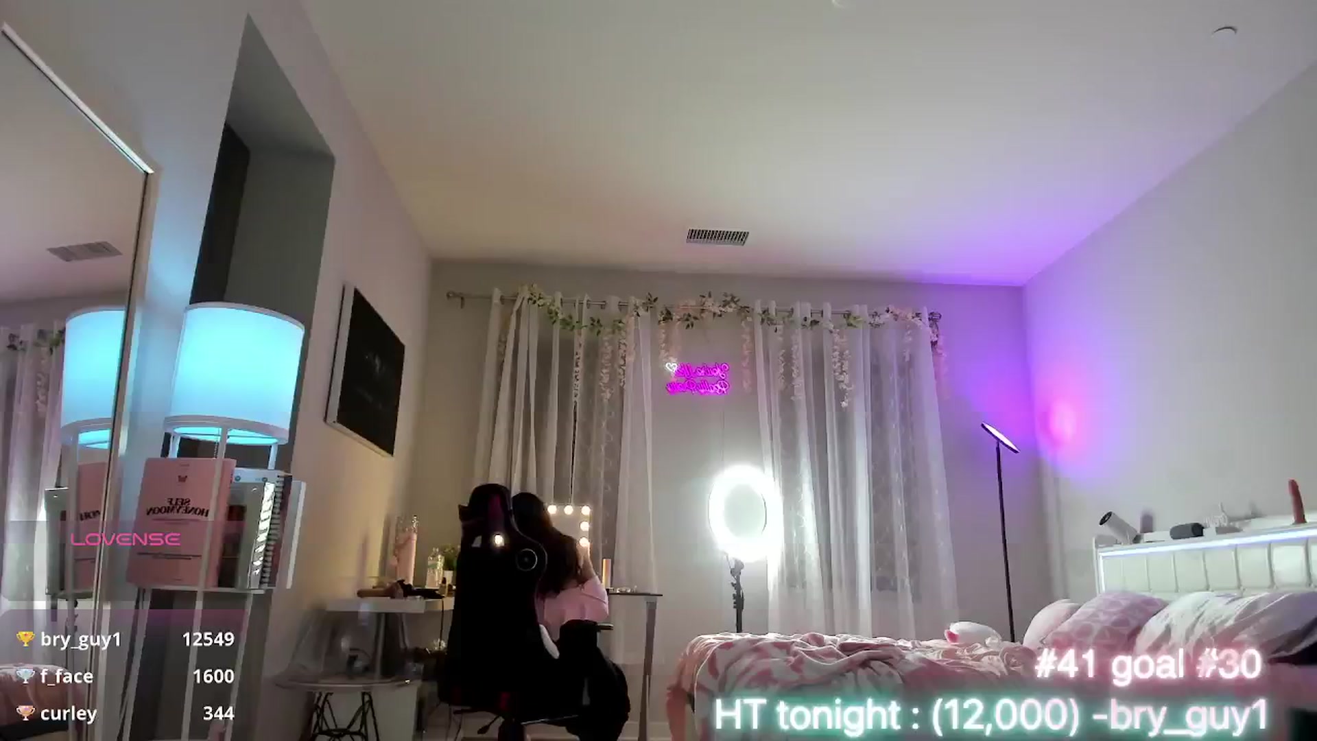 Gallery image thumbnail from BrinaNellie_'s myfreecams stream on, 01/04/2025, 05:35 image 7 of 20