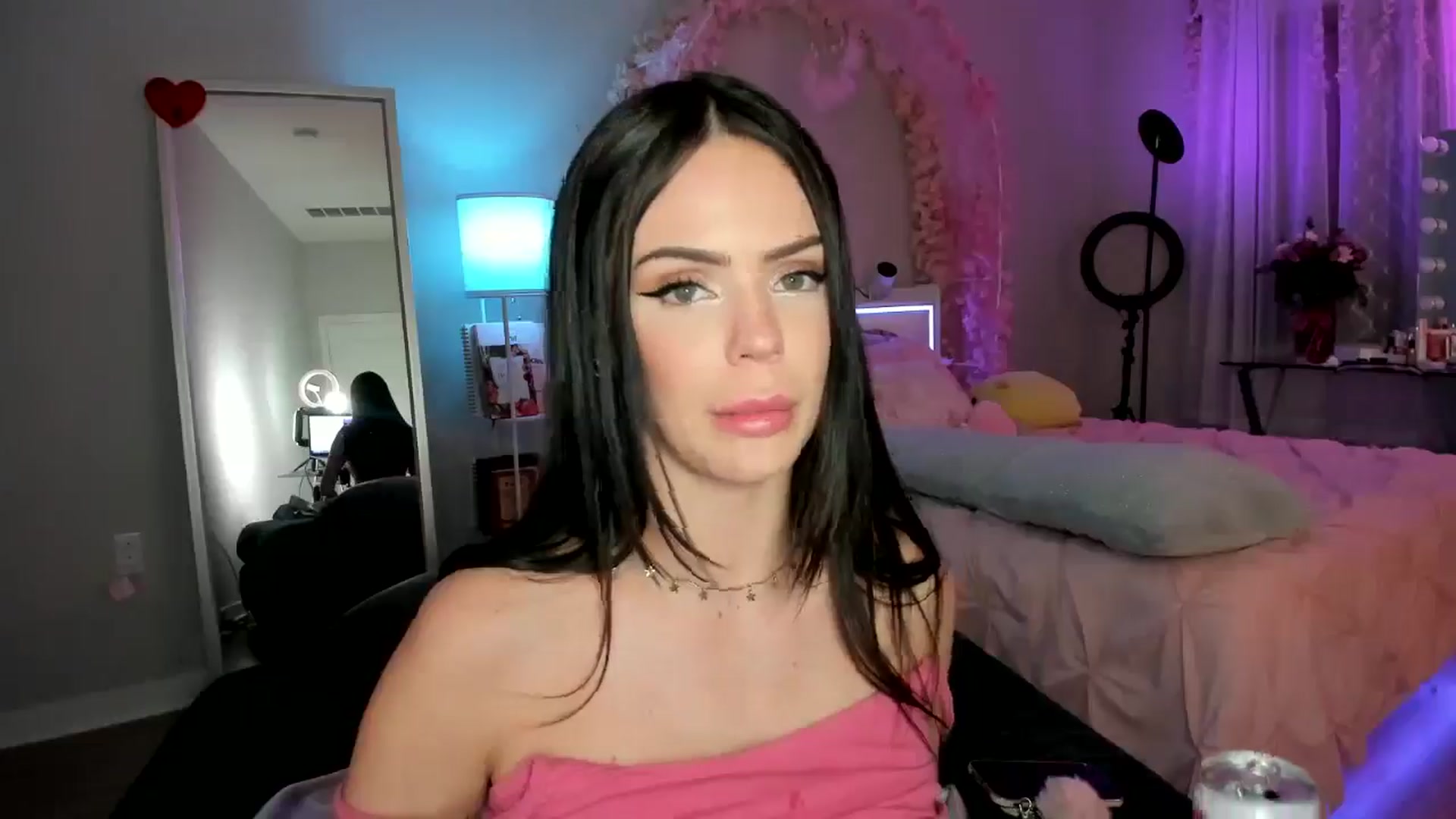 Gallery image thumbnail from BrinaNellie_'s myfreecams stream on, 02/04/2025, 08:16 image 12 of 20