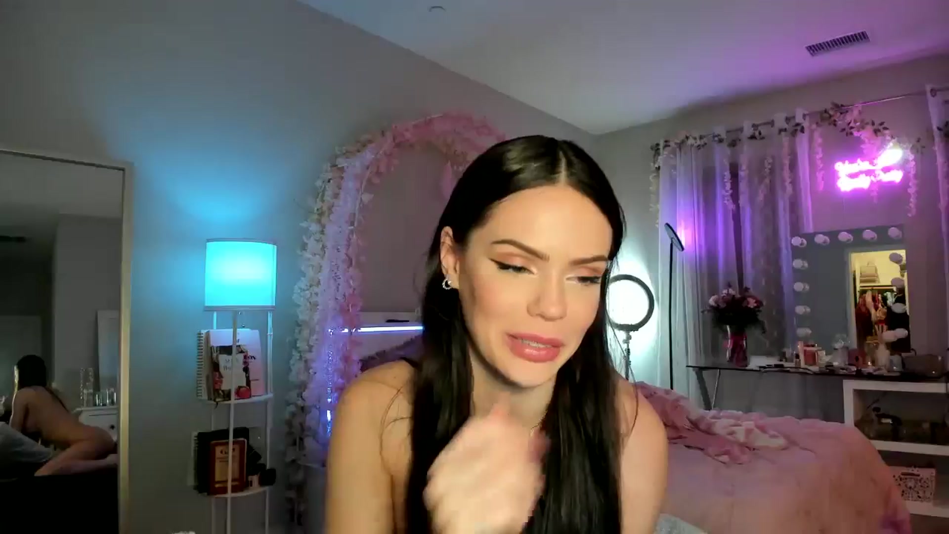 Gallery image thumbnail from BrinaNellie_'s myfreecams stream on, 02/04/2025, 09:14 image 19 of 20