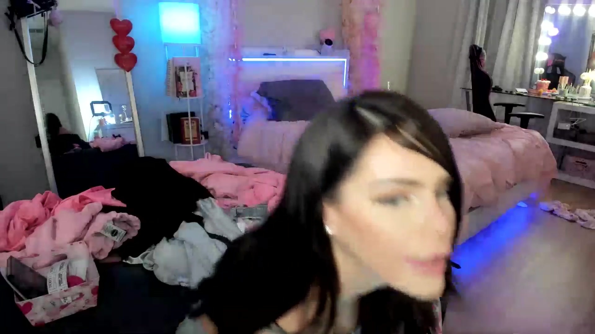 Gallery image thumbnail from BrinaNellie_'s myfreecams stream on, 02/09/2025, 05:46 image 2 of 20