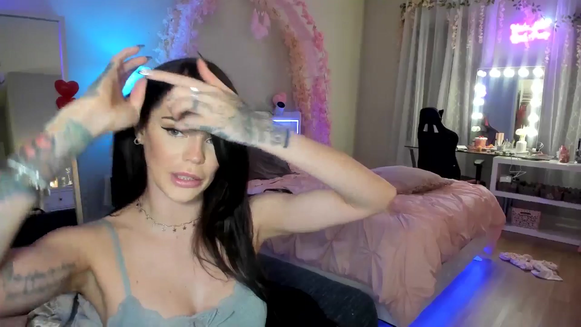 Gallery image thumbnail from BrinaNellie_'s myfreecams stream on, 02/09/2025, 05:46 image 13 of 20