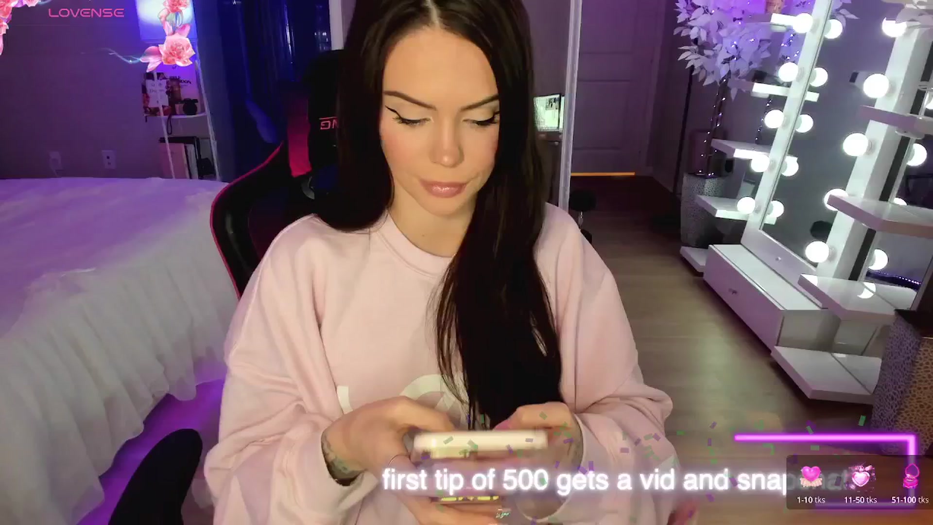 Gallery image thumbnail from BrinaNellie_'s myfreecams stream on, 03/04/2025, 04:44 image 15 of 20