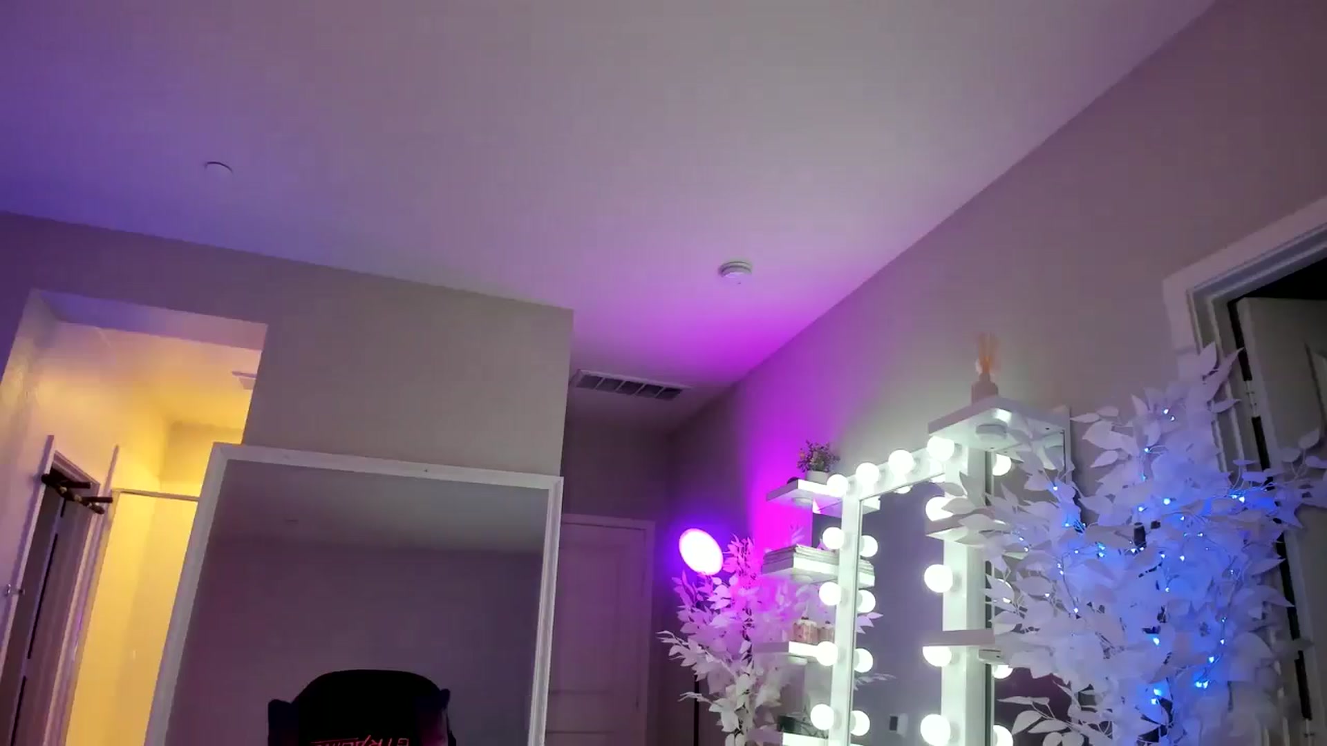 Gallery image thumbnail from BrinaNellie_'s myfreecams stream on, 03/04/2025, 07:15 image 7 of 20