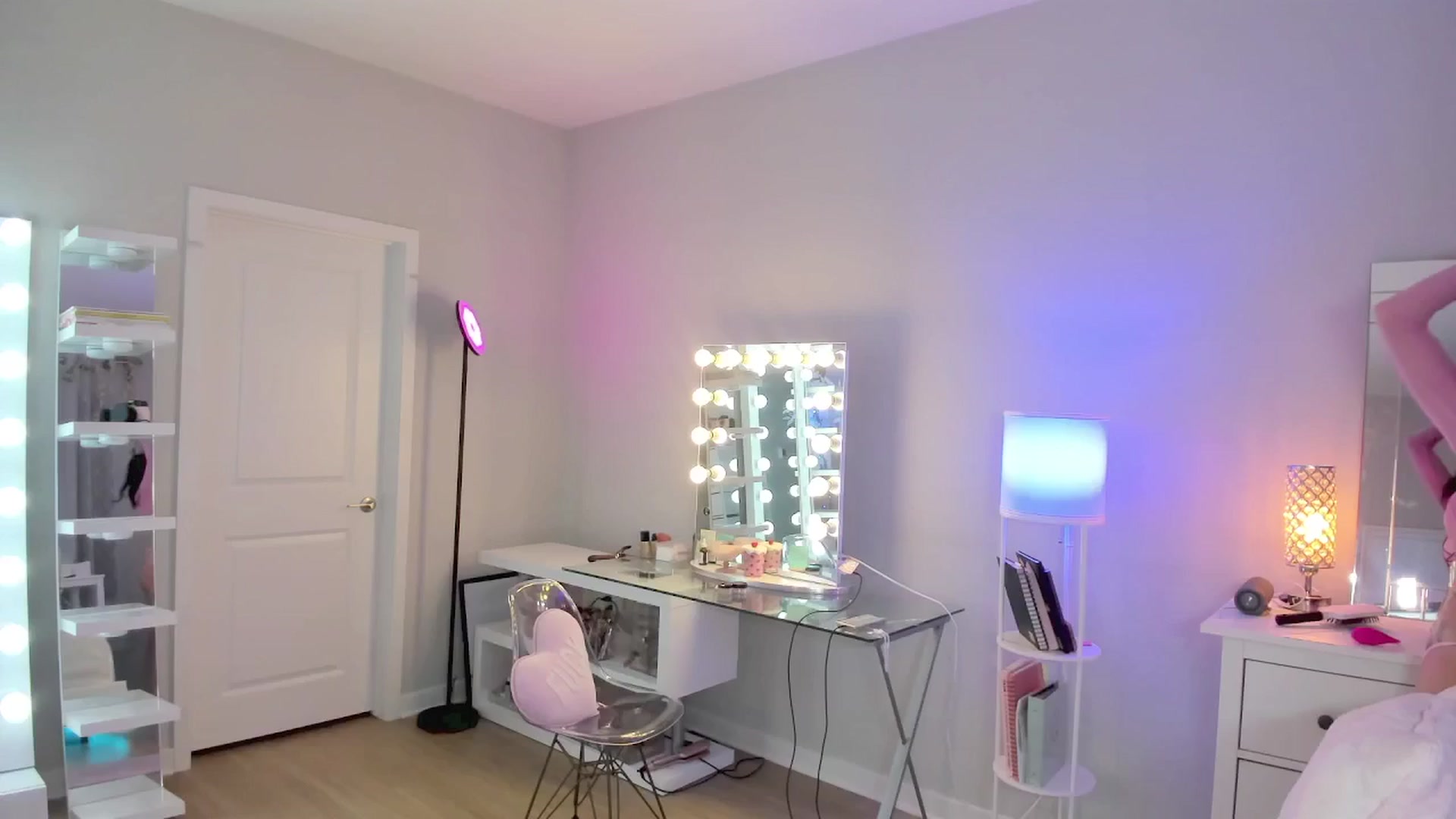 Gallery image thumbnail from BrinaNellie_'s myfreecams stream on, 05/02/2025, 07:19 image 20 of 20
