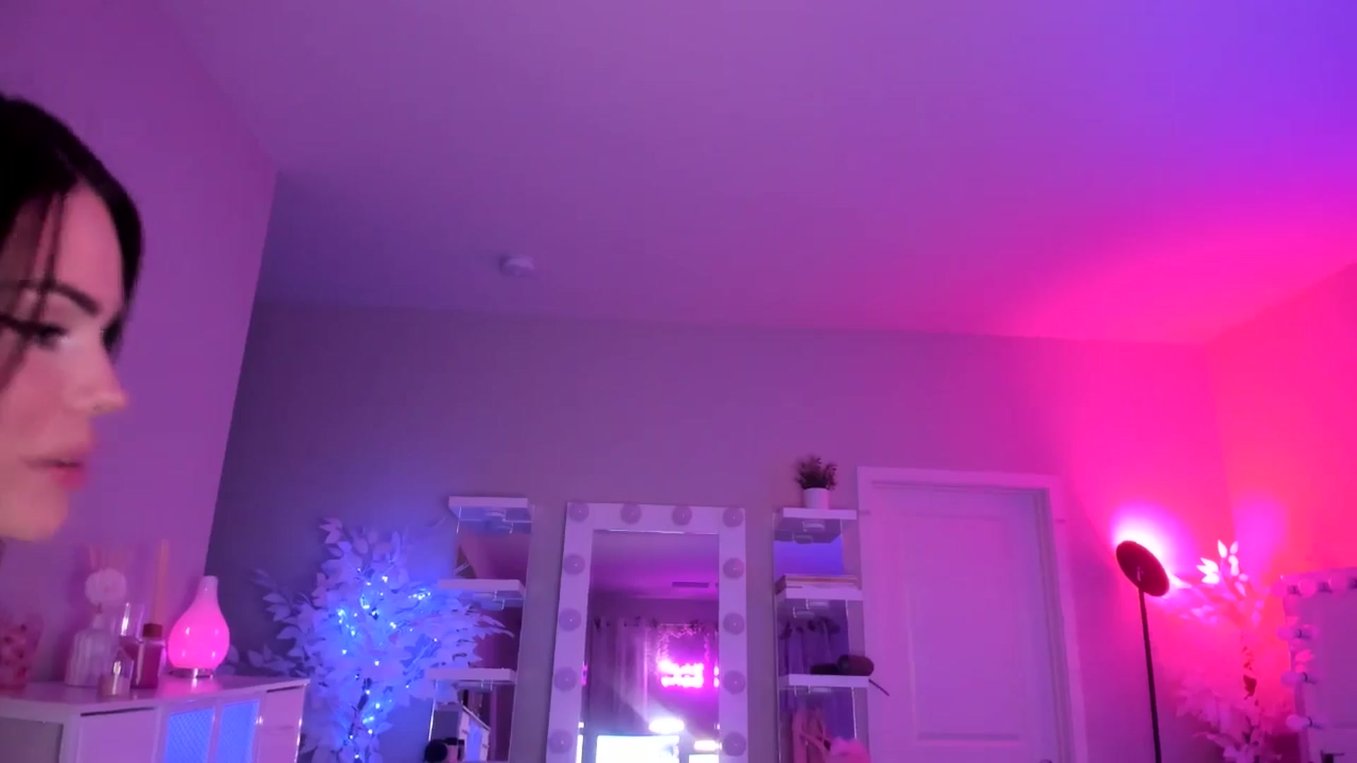 Gallery image thumbnail from BrinaNellie_'s myfreecams stream on, 05/07/2025, 04:53 image 11 of 20